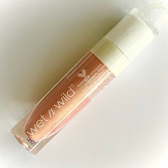 New Wet n Wild Liquid Catsuit High Shine Lipstick 938A Satin Sheets - Picture 2 of 5